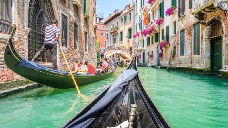 Discover Venice Morning: San Marco, Campo Formosa & Gondola - The Grand Finale: Gondola Ride
