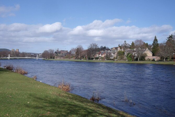 Discovering Inverness: A Self-Guided Audio Tour of the Capital of the Highlands - Key Features