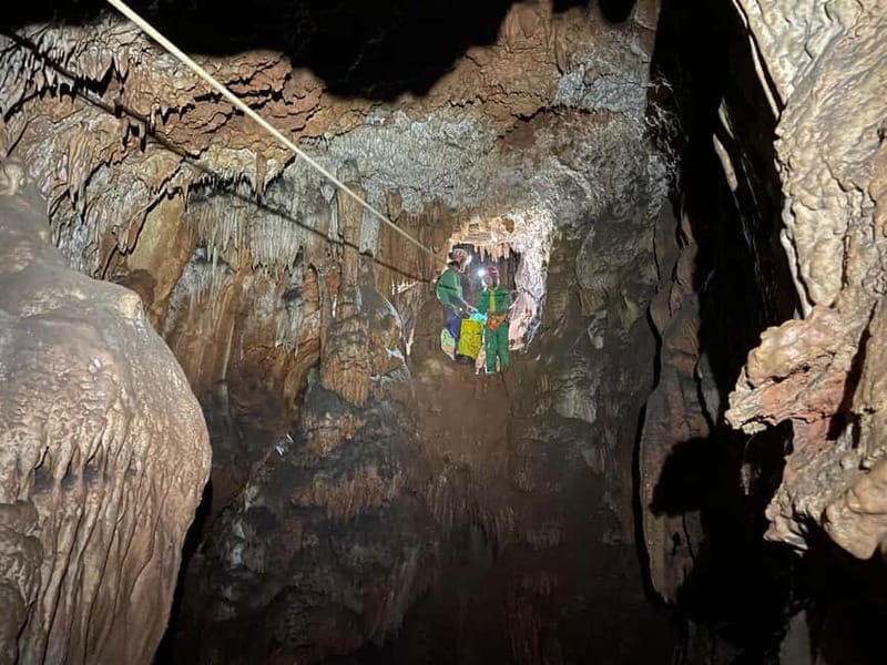 Discovery caving - Grotte Arva Claire - Who Will Love This?