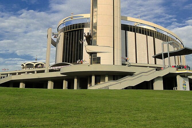 Divine Mercy Sanctuary - Private Tour from Krakow - Exploring the Divine Mercy Sanctuary: What to Expect