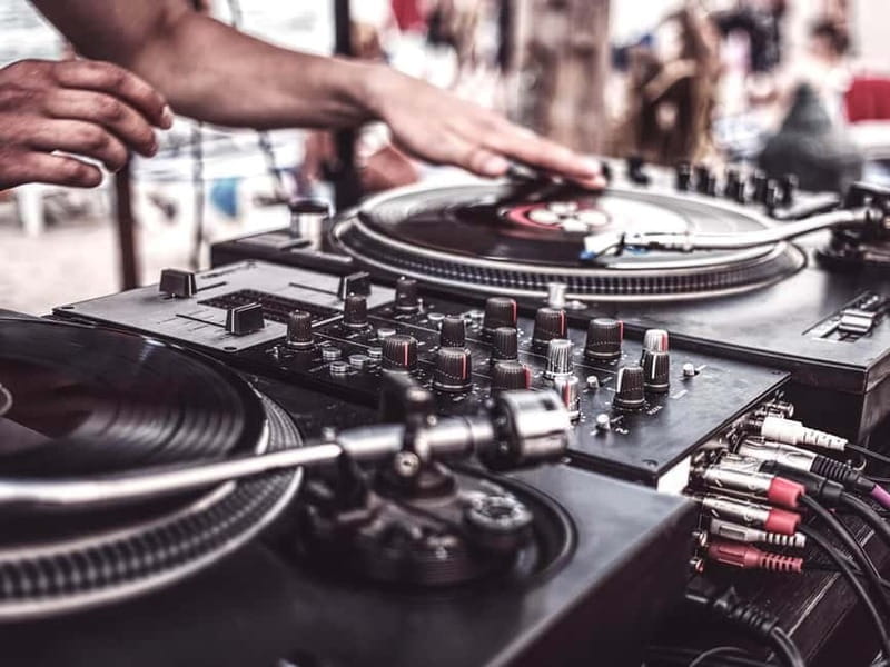 DJ for a Day: Learn to Mix Like a Pro in Berlin - Who Will Love This Experience?