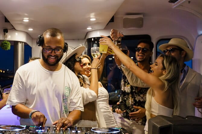 DJ Party on a Luxury Boat With Open Bar & Snacks - Sunset/Night - The Full Lowdown: What It’s Like and Why It Matters