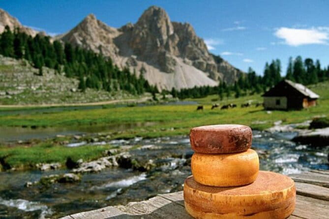 Dolomites Private Tour from Innsbruck: "Taste" of other Italy. - Key Points