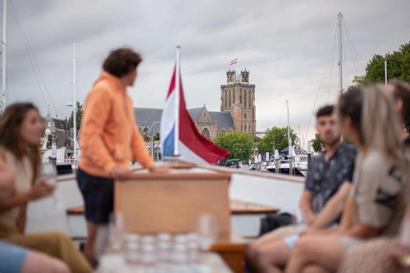 Dordrecht: City Canal Cruise - The Experience and Itinerary Breakdown