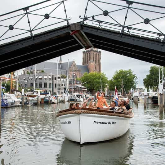 Dordrecht: City Canal Cruise - Price and Value