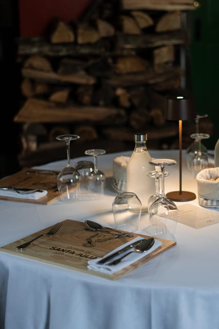 Douro: Quinta de Santa Júlia Lunch, Tour, & Wine Tasting - FAQ