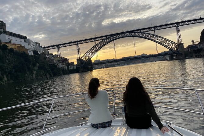Douro Tour on a Private Yacht in Porto - Key Points