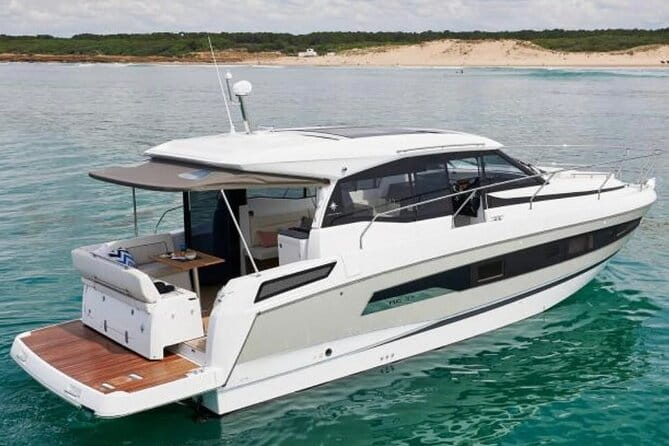 Douro Tour on a Private Yacht in Porto - In-Depth Review: Why this Yacht Tour Stands Out