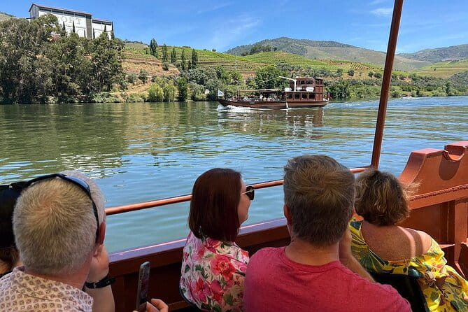Douro Tour with Wine Tasting, River Cruise and Visit to Lamego - Exploring the Douro Valley with Ease