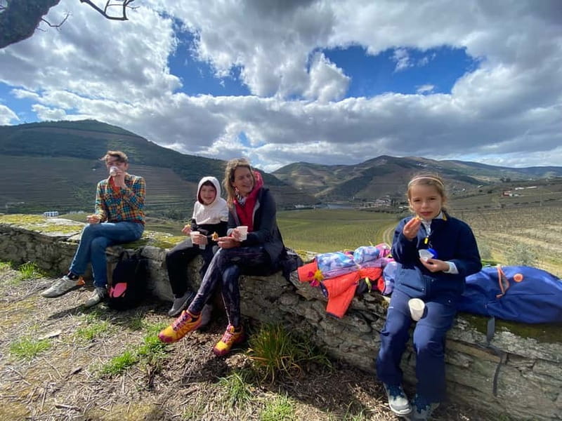 Douro valley: 10 km hike in the Valley - Exploring the Douro Valley by Foot and Car