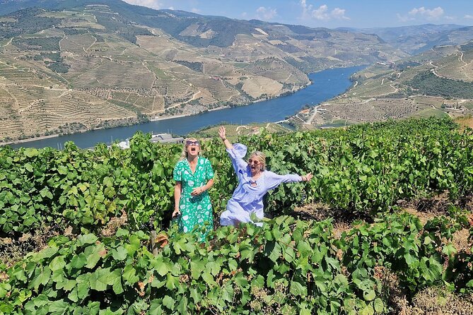 Douro Valley All Included: Expert Guide, Boat, Lunch, Tastings - Douro Valley Highlights