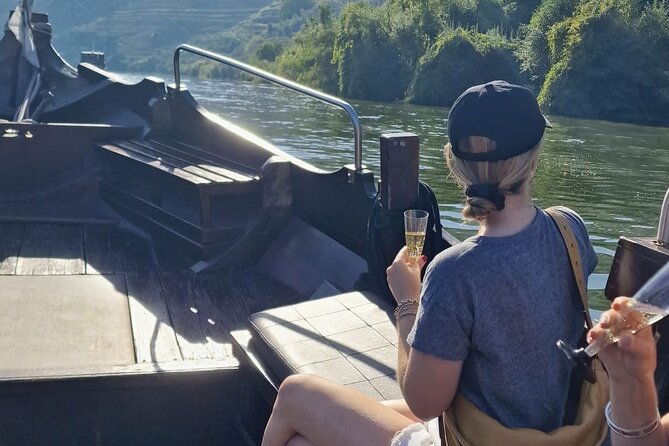 Douro Valley All Included: Expert Guide, Boat, Lunch, Tastings - Winery Tastings