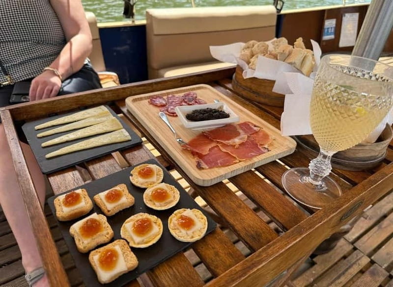 DOURO VALLEY: Premium Wine Tour, Winery Lunch & Private Boat - Evaluating the Experience: Who Will Love It?