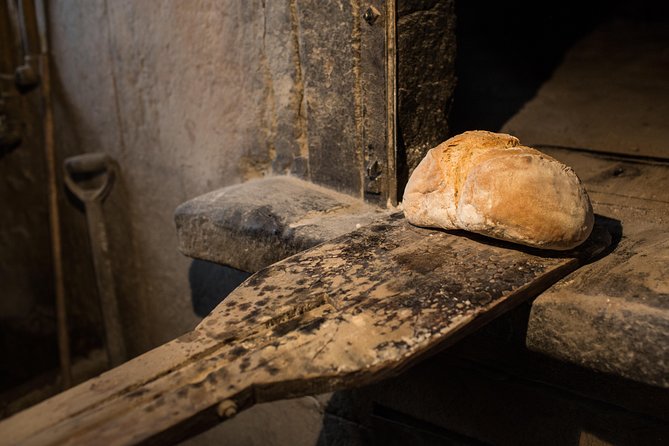 Douro Valley Small-Group Tour With Wine Tasting, Lunch and Optional Cruise - Cancellation Policy and Tour Availability