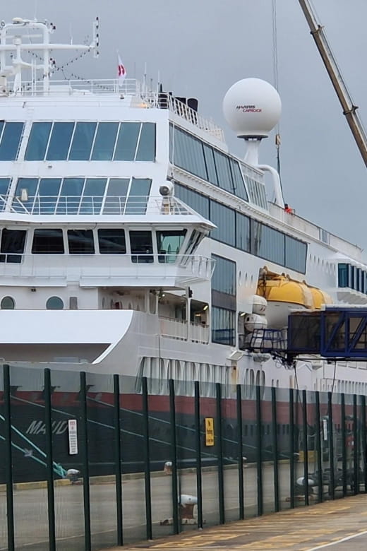 Dover Port to London via Dover & Leeds Castle Private - Explore Leeds Castle