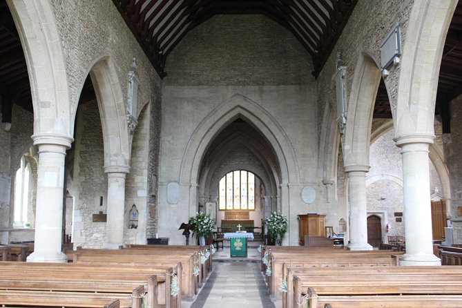 Downton Abbey and Village Small Group Tour From London - Downton Village Locations