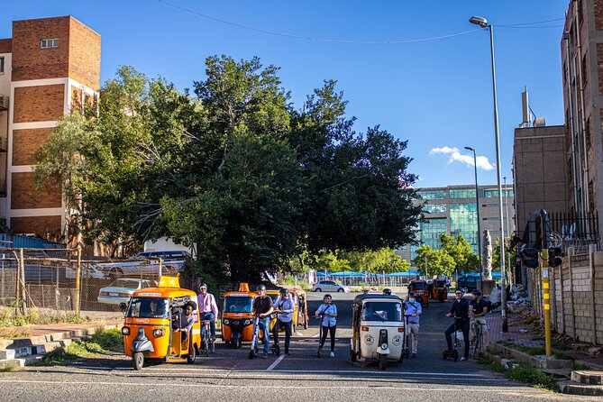 Downtown Johannesburg Tuk Tuk Tour With a Local Lunch - Booking and Confirmation