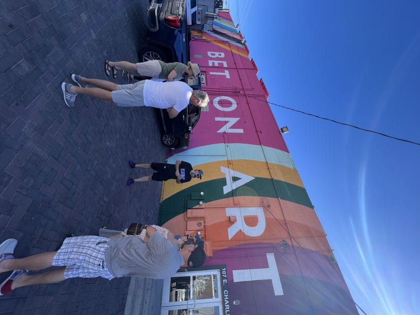 Downtown Las Vegas: Arts District & Brewery Row Walking Tour - Getting to the Arts District