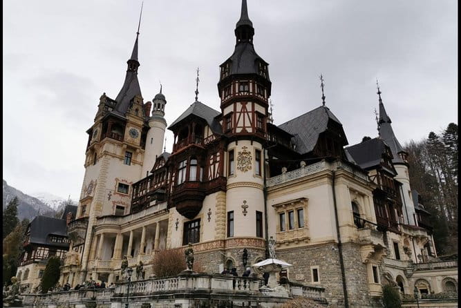 Dracula's Castle, Follow the legend in Transylvania, private tour from Bucharest - Key points / Takeaways