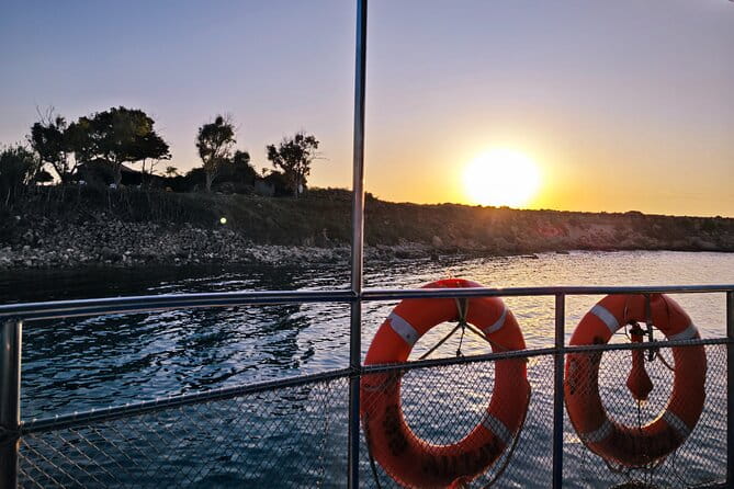 Dreamy Sails - Sunset Tour With Dinner And Wine - Price and Logistics: A Fair Deal for an Enchanting Evening