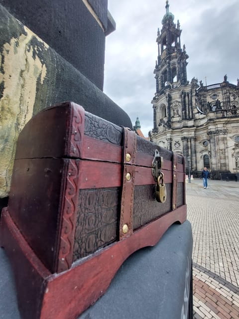 Dresden Altstadt: Stag party adventure - Exploring Dresdens Old Town with a Treasure Hunt