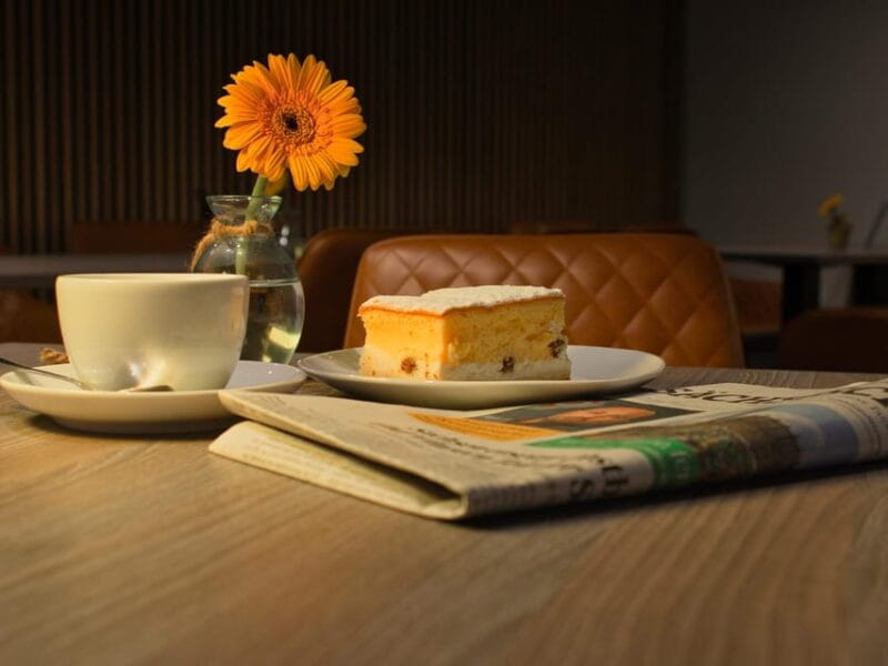 Dresden: Little break at the Frauenkirche - Who Will Enjoy This Experience?