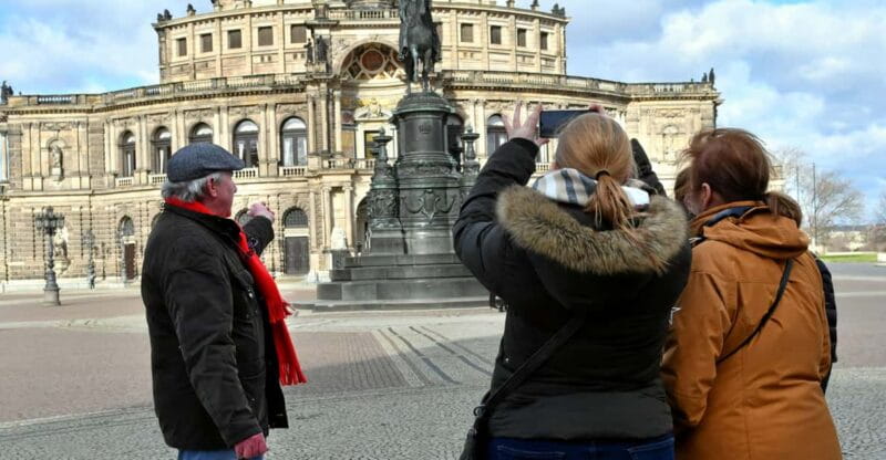Dresden: Sightseeing Walking Tour in English - Key Points / Takeaways