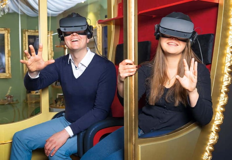Dresden: Virtual Reality Time Travel Experience Ticket - The Juggler’s Stage and the Common Folk