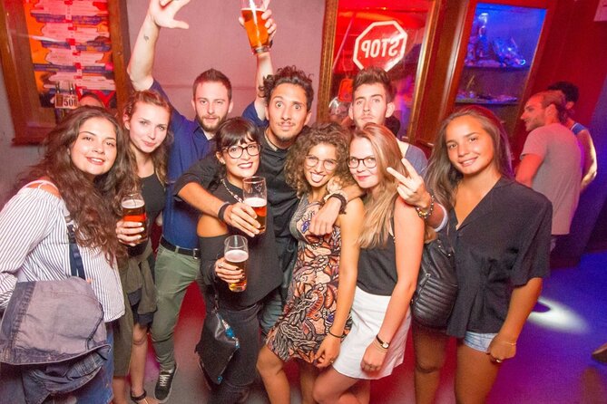 Drunken Monkey Pub Crawl - Welcome Shots