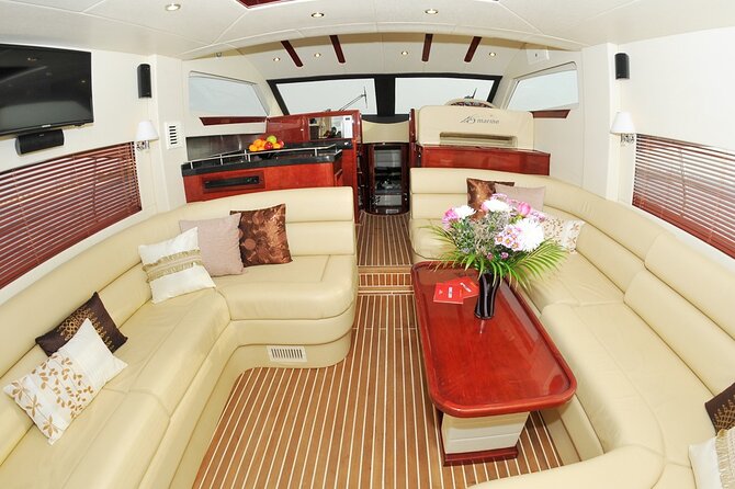 Dubai 3 Hour Private Luxury Yacht Charter With Jetski Option - Exceptional Customer Reviews