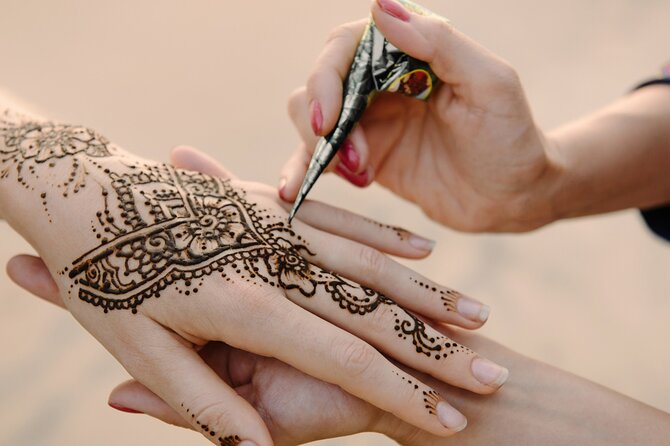 Dubai Desert Safari Premium - ICL Lama Tourism - Guest Preparation