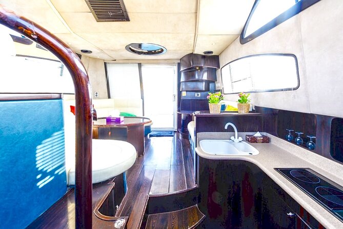 Dubai Private Charter Exclusive Yacht Cruising Tour - Inclusions and Amenities Provided