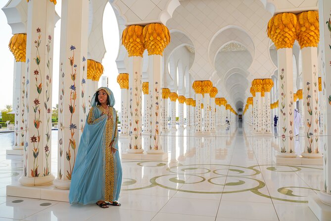 Dubai To Abu Dhabi: Grand Mosque, Royal Palace & Etihad Towers - Guided Tour Restrictions