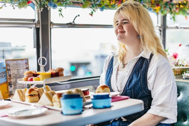 Dublin: Afternoon Tea Vintage Bus Tour - Accessibility and Practical Tips