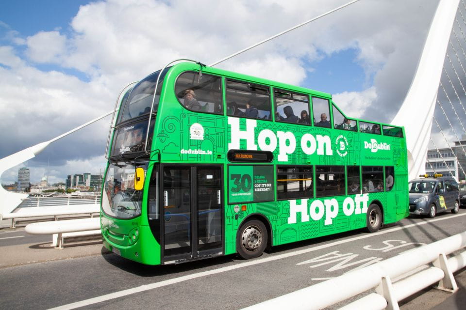 Dublin: Airport Transfer and Hop-On Hop-Off Bus Ticket - Tour Guidance Options