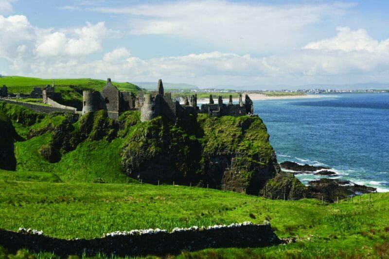 Dublin: Giant's Causeway, Dark Hedges & Titanic Guided Tour - Who Is This Tour Best For?