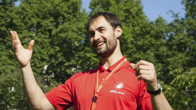 Dublin: Historic Landmarks & Revolution Stories Walking Tour - Entering Dublin’s Heart at Barnardo Square