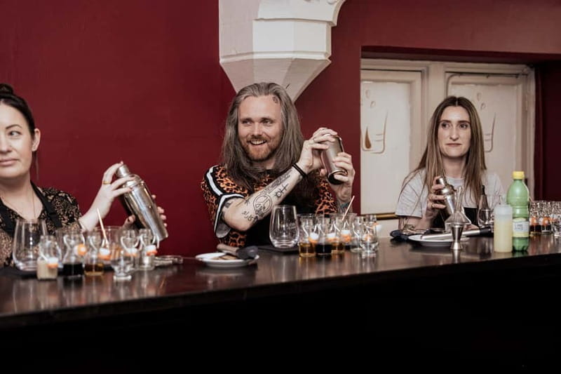 Dublin: Irish Whiskey Museum Whiskey Cocktail Masterclass - What Cocktails Will You Make?