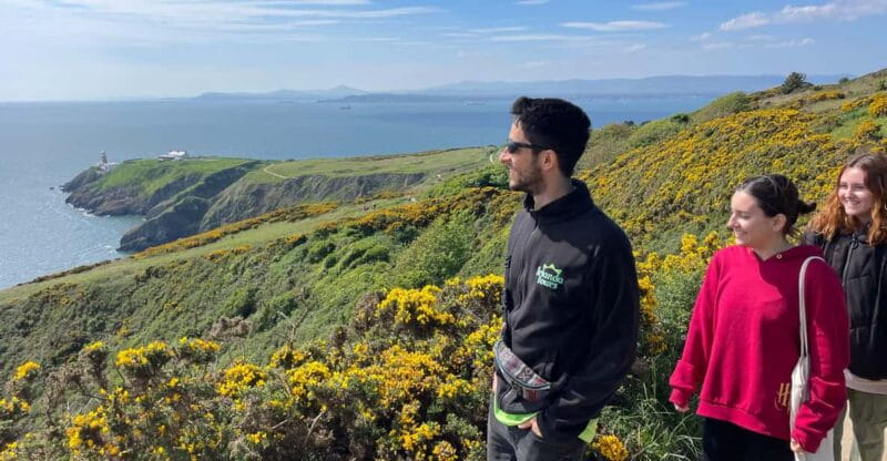 DUBLIN: Malahide castle and Howth MULTILINGUAL full day tour - Exploring the Itinerary: What You Can Expect