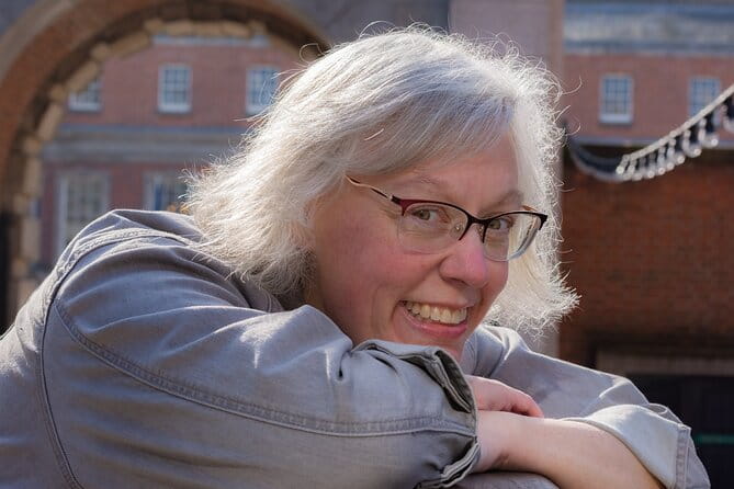 Dublin Photo Magic: Personalized & LGBTQ+ Friendly - Unique Insights from Reviews and Details