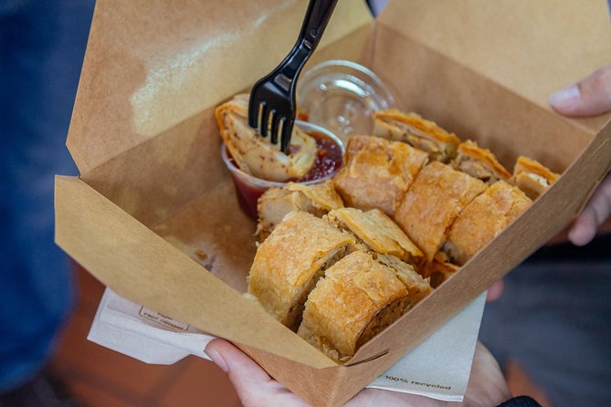 Dublin Private Walking Food Tour With Locals: the 10 Tastings - Explore Dublins Highlights