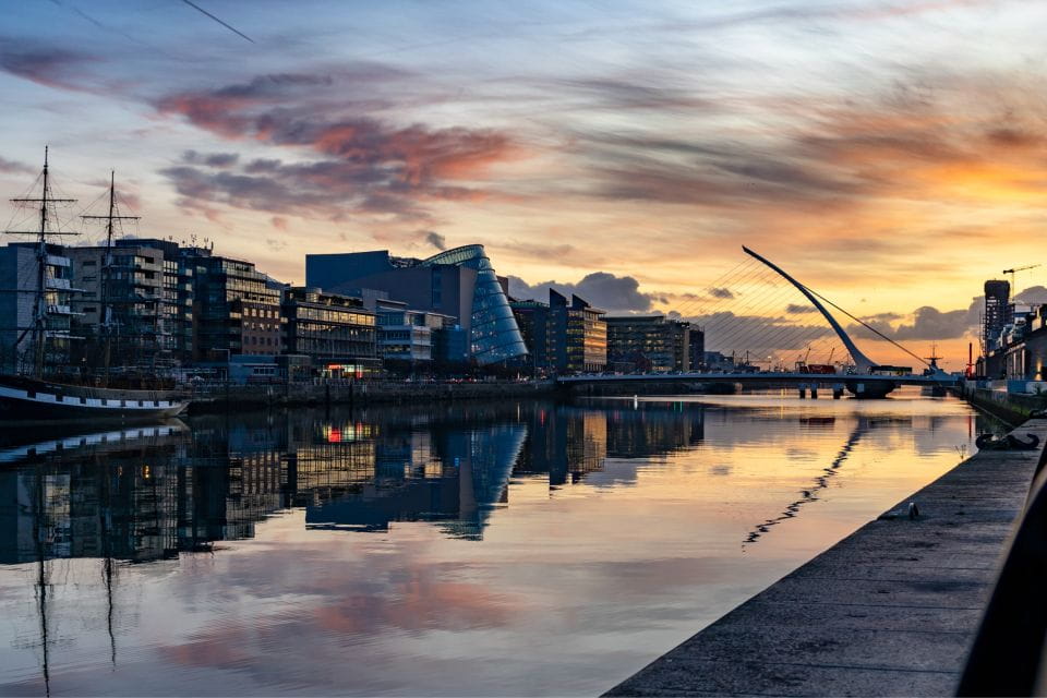 Dublin: Self-Guided Highlights Scavenger Hunt & Walking Tour - Customer Ratings and Feedback