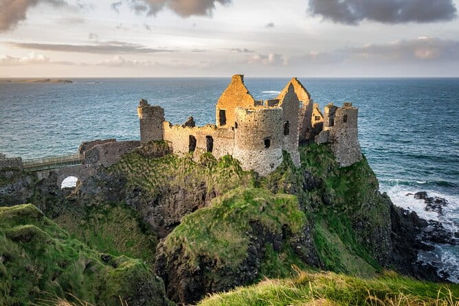 Dublin to Belfast City, Bushmills and Giant's Causeway Day Tour - FAQ