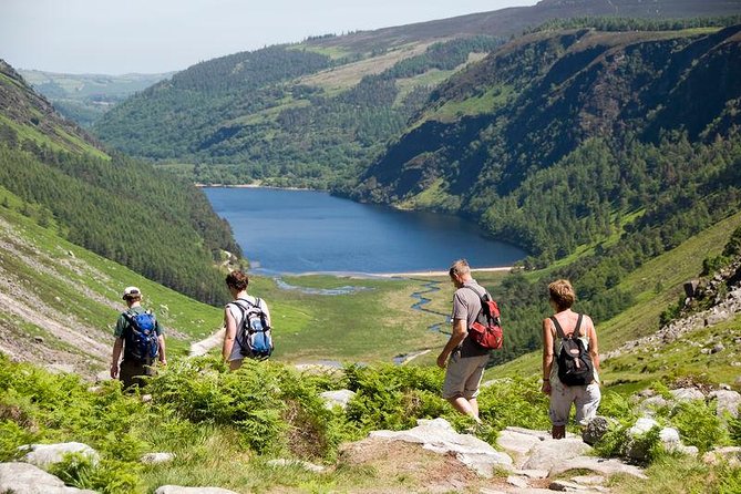 Dublin to Powerscourt, Wicklow, Guinness Lake, Glendalough Tours - Tour Overview