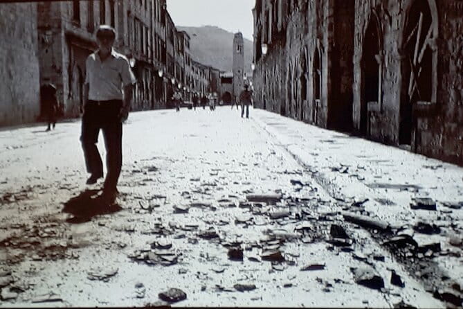 Dubrovnik at War 1991-1992 Private Walking Tour - A Deep Dive into the Dubrovnik Wartime Experience