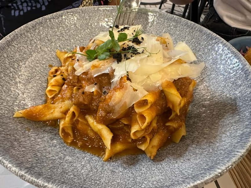 Dubrovnik: Croatian Food, Wine & Old Town Highlights Tour - Authentic Food Tastings in Family Restaurants