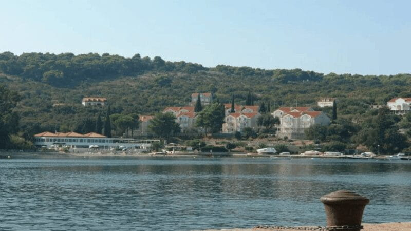 Dubrovnik: Elaphiti Islands Boat Cruise with Lunch & Drinks - Who Is This Tour Best For?