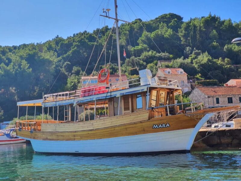 Dubrovnik: Elaphiti Islands Boat Cruise with Lunch & Drinks - Price and Logistics: Is It Good Value?