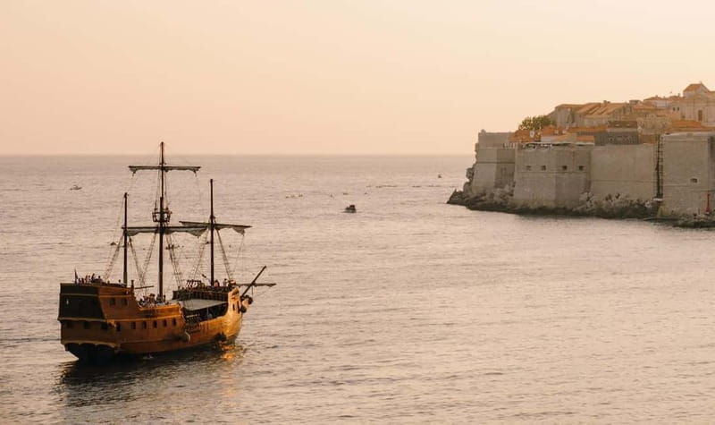 Dubrovnik: Galleon Sunset Cruise with a Live Guide & Drink - Setting Sail in Style: What to Expect from the Dubrovnik Sunset Galleon Cruise