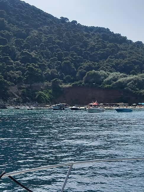 Dubrovnik: Hvar Island Luxury Mini Yacht Tour - Discovering Hvar: A Charming Croatian Treasure